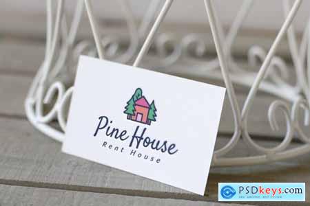 Pine House Logo