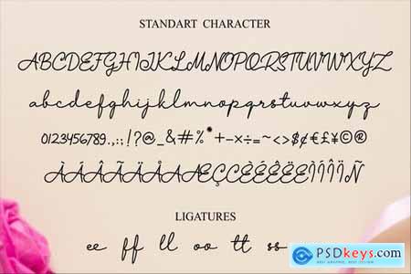 Gladys - Script Handwritten Font