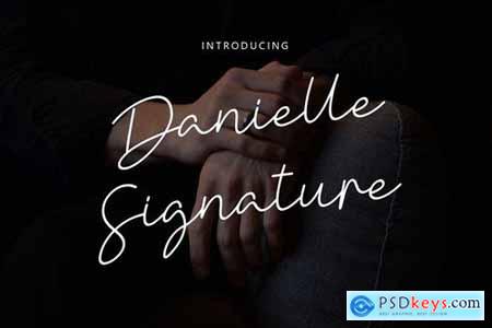 Danielle Signature - Handwritten 5005156