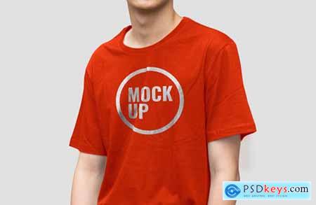 Boy wearing shirt with mockup