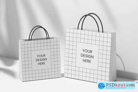 Paper Bag Mockup UGUU9Q8