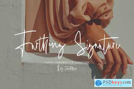 Farthing - Casual Signature